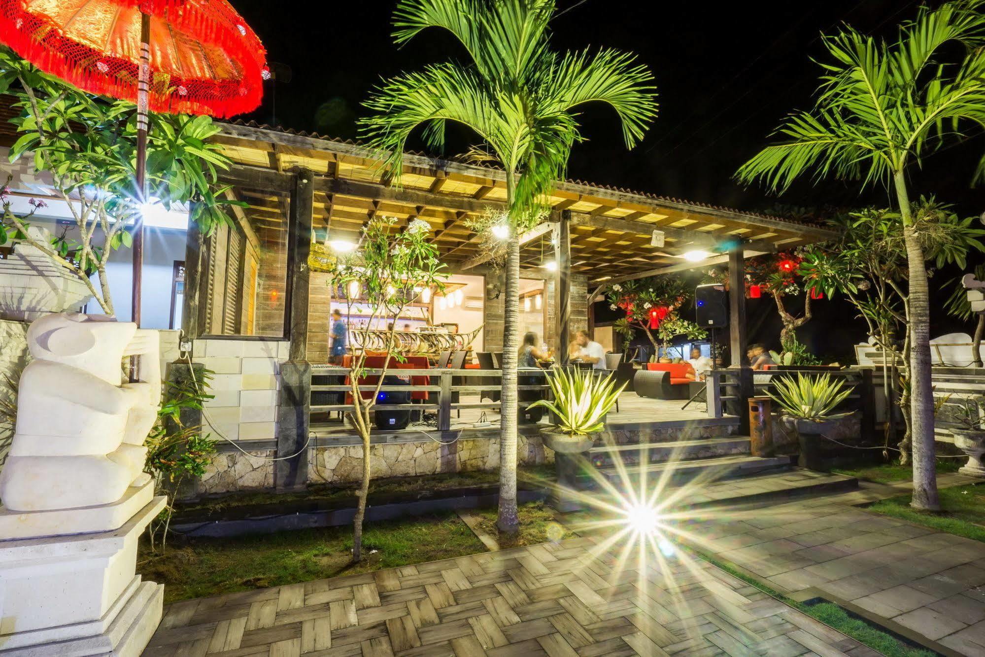 Pondok Baruna Frangipani Nusa Lembongan  Bagian luar foto