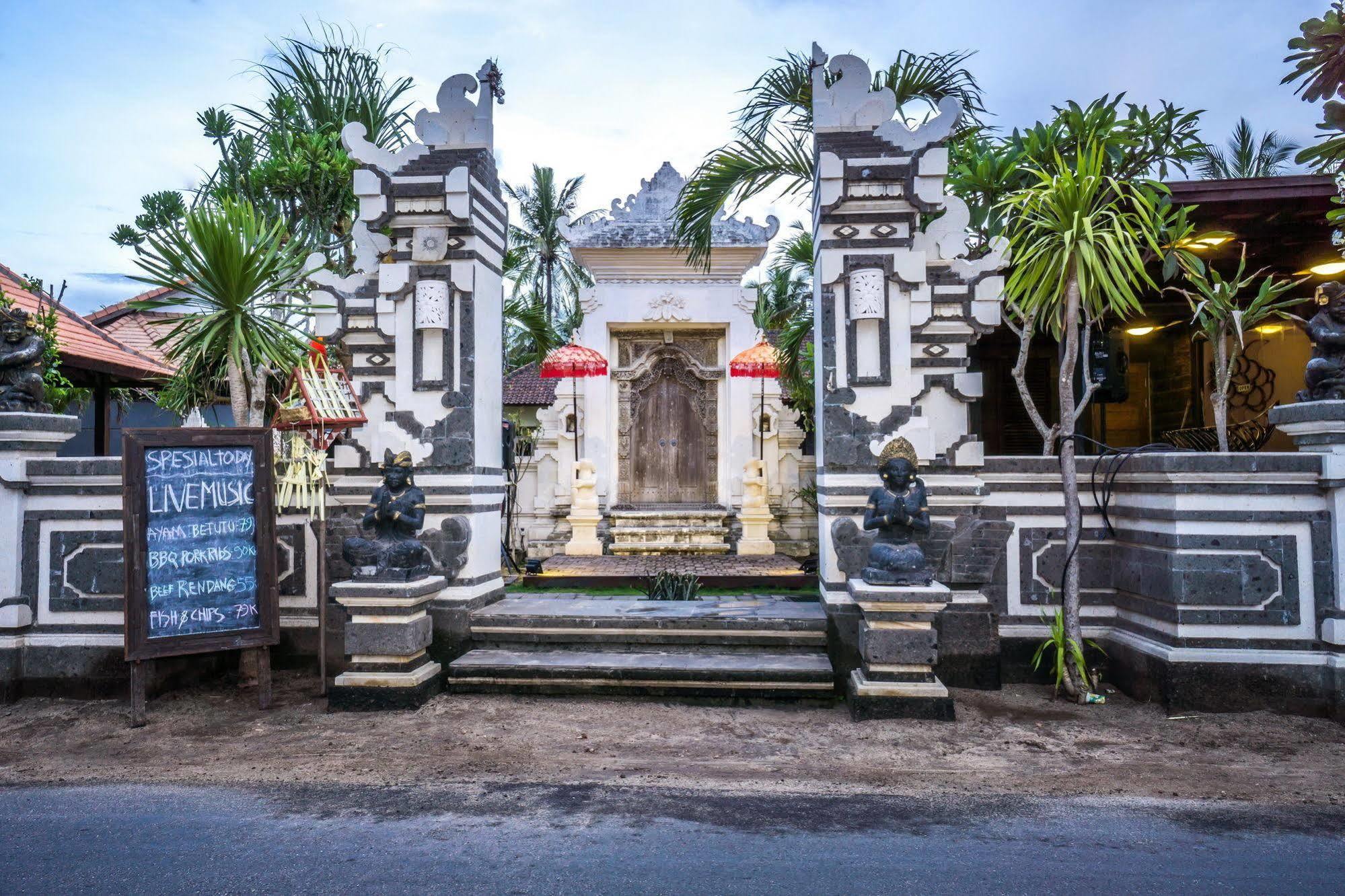 Pondok Baruna Frangipani Nusa Lembongan  Bagian luar foto